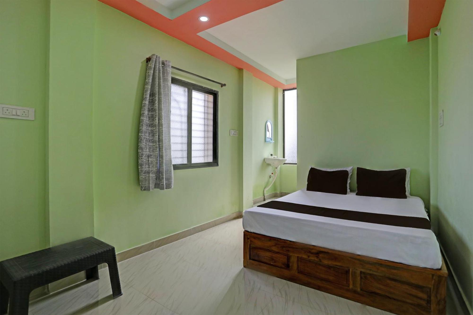 Spot On Hotel Leo Star Chandrapur Eksteriør billede
