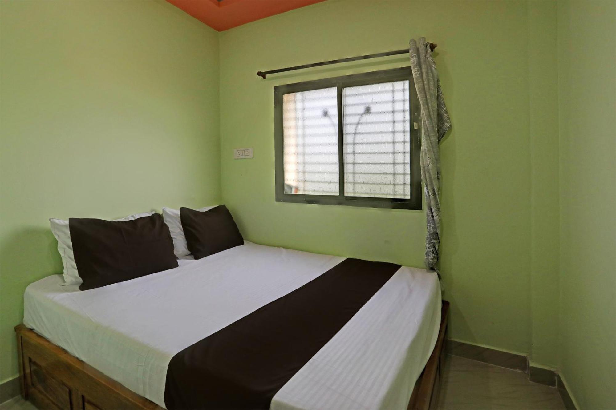 Spot On Hotel Leo Star Chandrapur Eksteriør billede